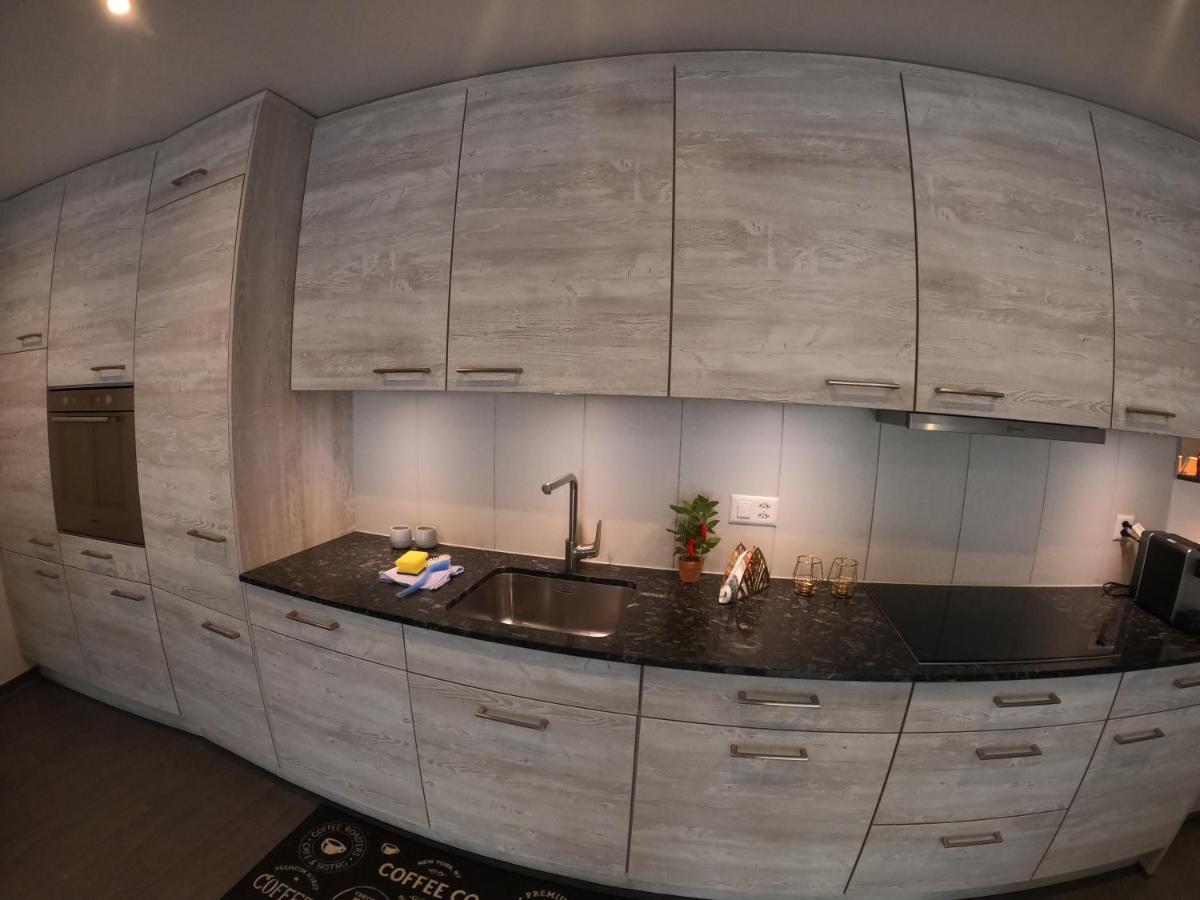 The Golf Apartments Интерлакен Екстериор снимка