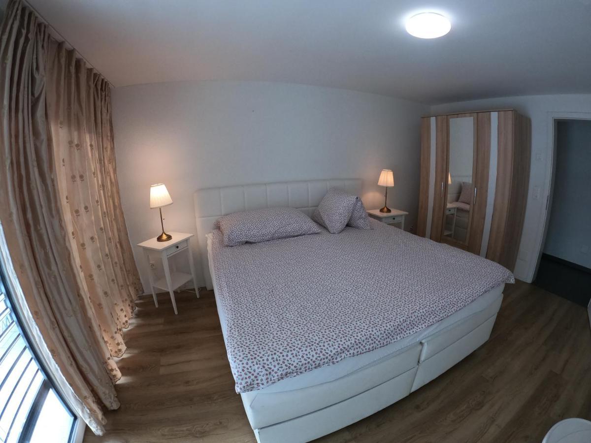 The Golf Apartments Интерлакен Екстериор снимка