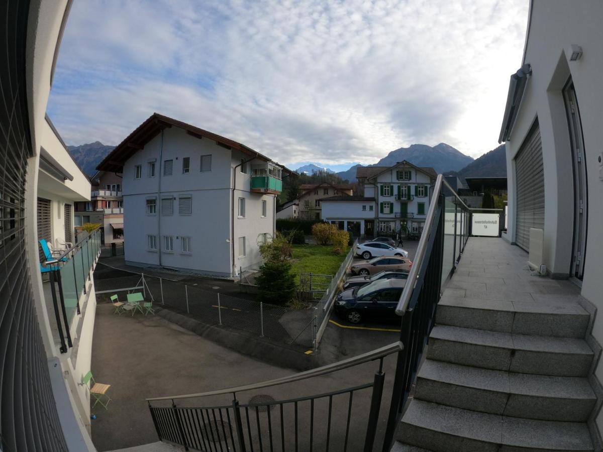 The Golf Apartments Интерлакен Екстериор снимка
