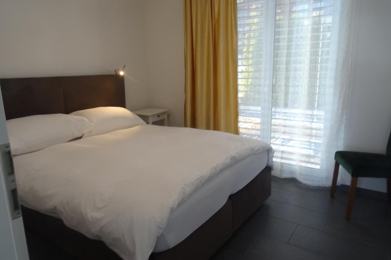 The Golf Apartments Интерлакен Екстериор снимка
