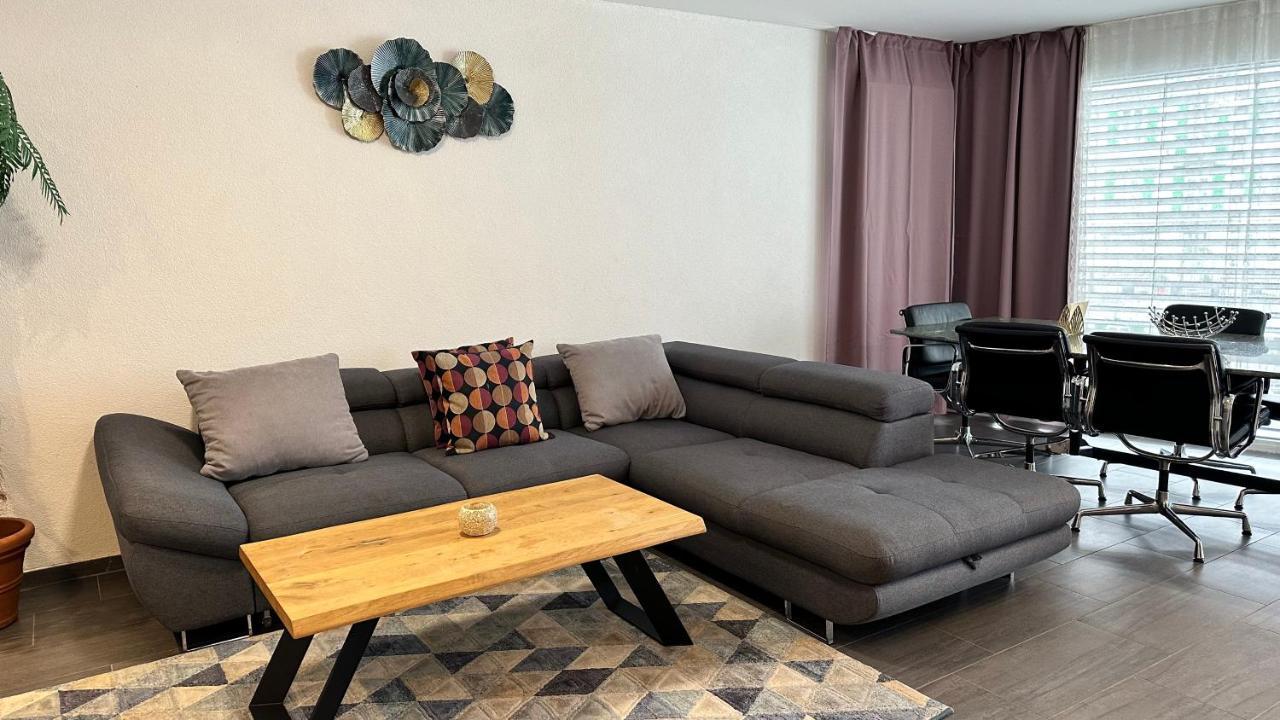The Golf Apartments Интерлакен Екстериор снимка